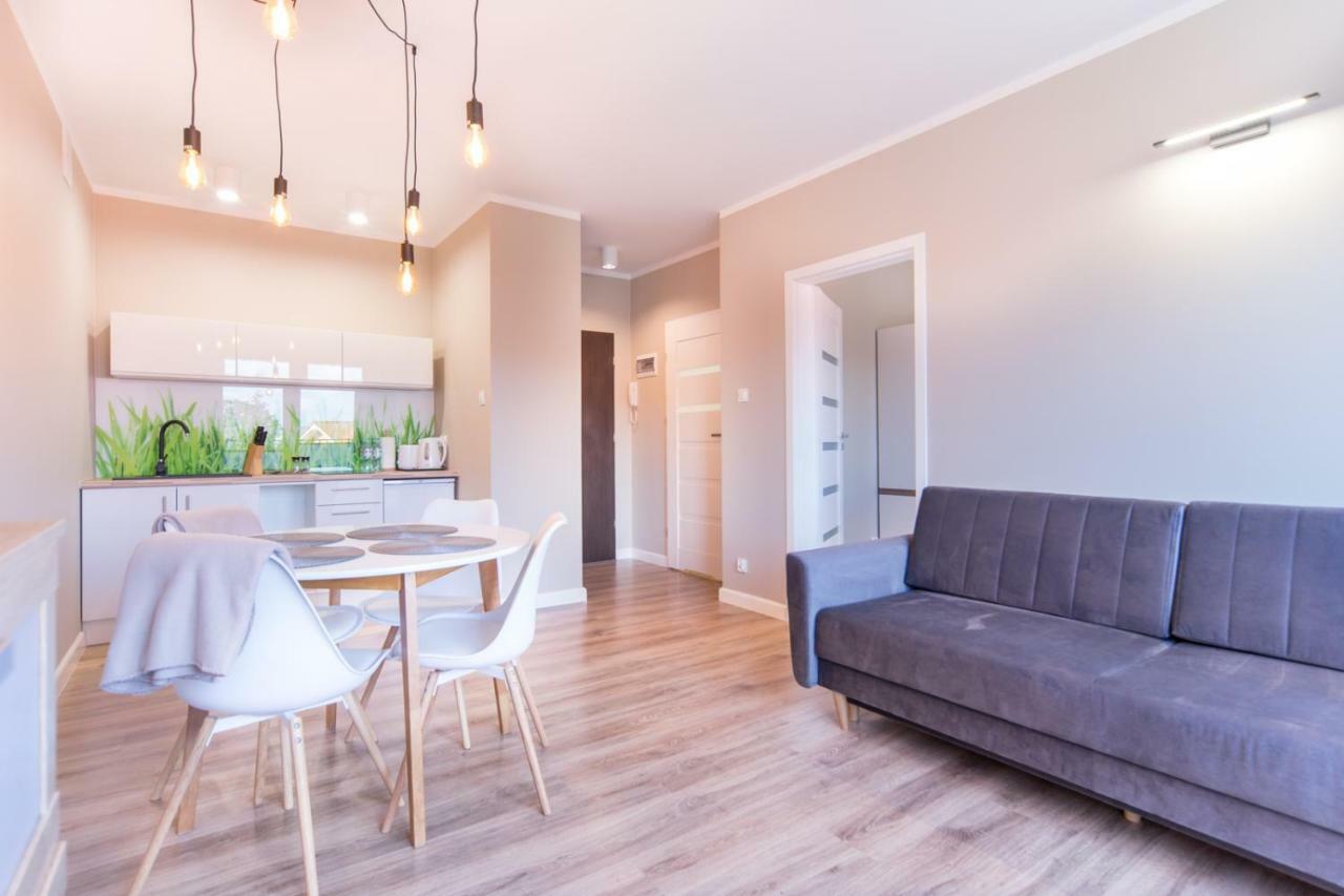 Apartamenty Pod Zaglami Dziwnowek Ngoại thất bức ảnh