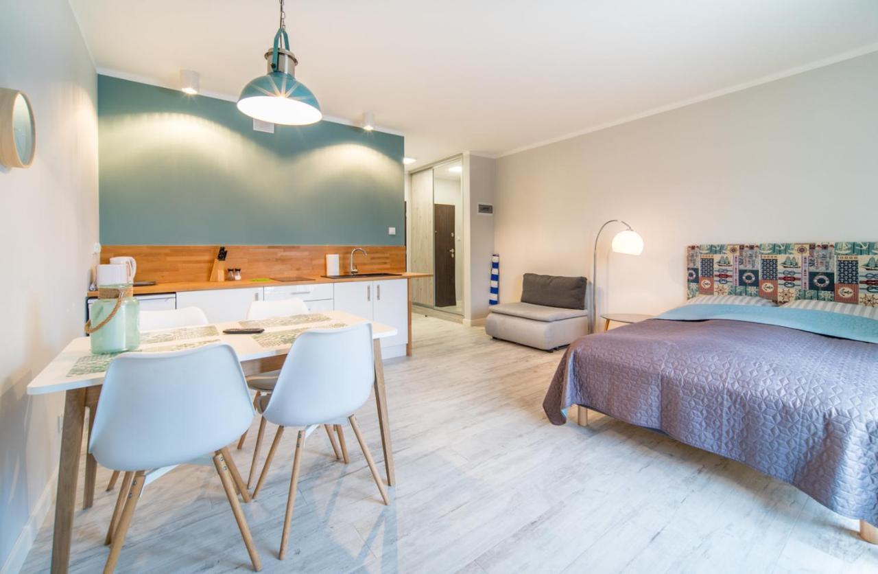 Apartamenty Pod Zaglami Dziwnowek Ngoại thất bức ảnh